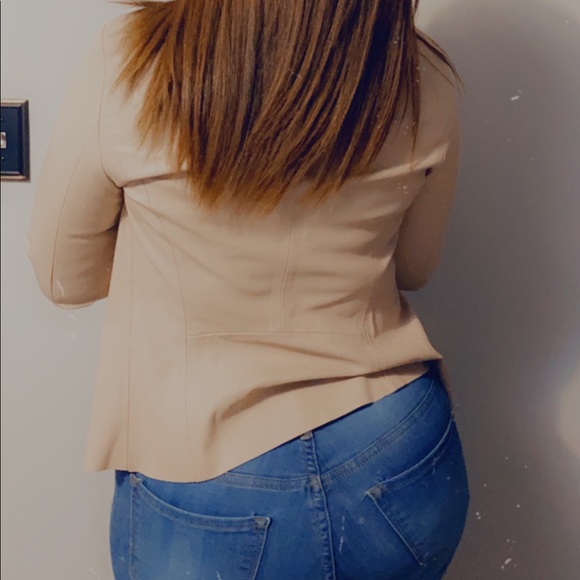 Zara’s Women’s Pale Pink Faux Leather Jacket - Picture 9 of 13